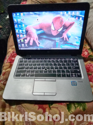 Hp Elitebook 820 g3. Core i5, 6gen,8gb ram, 256ssd